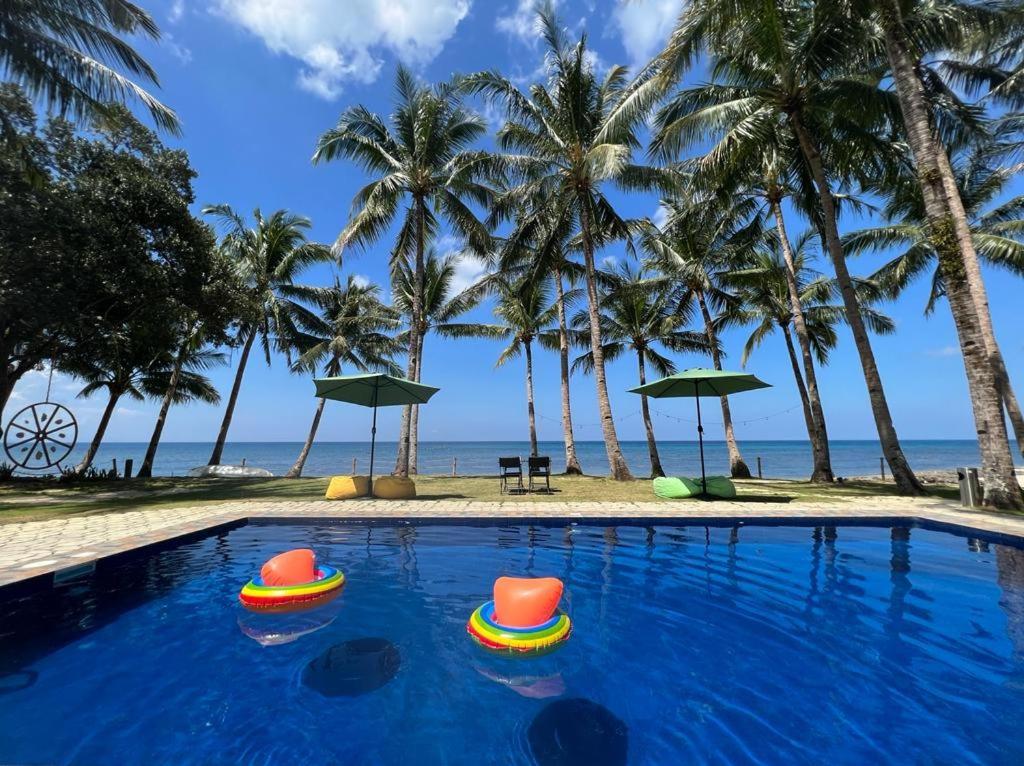 Antique Amor Bungalows & Villas Pandan Exterior photo